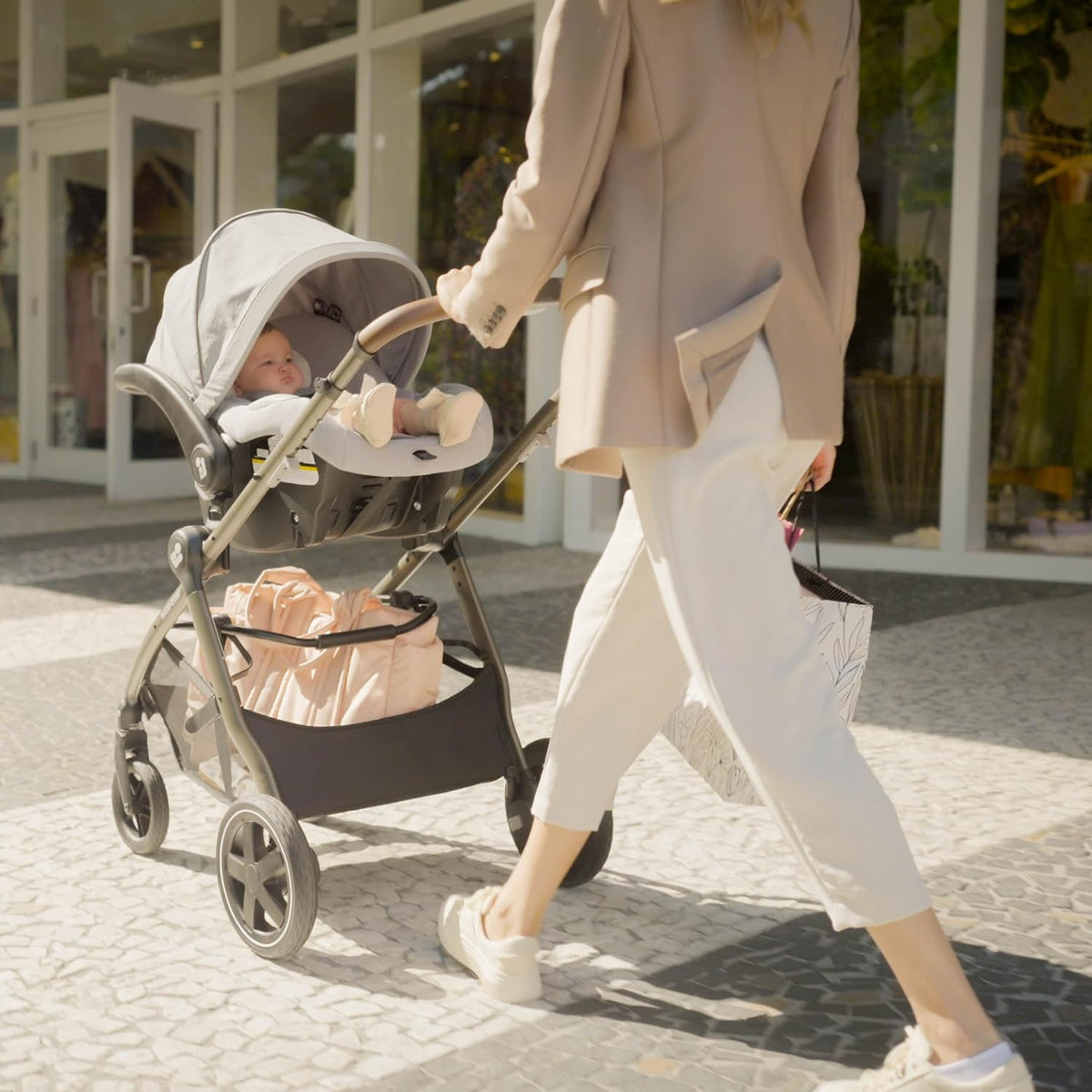 Maxi-Cosi Zelia 2 Luxe 5-in-1 Modular Travel System, New Hope Tan